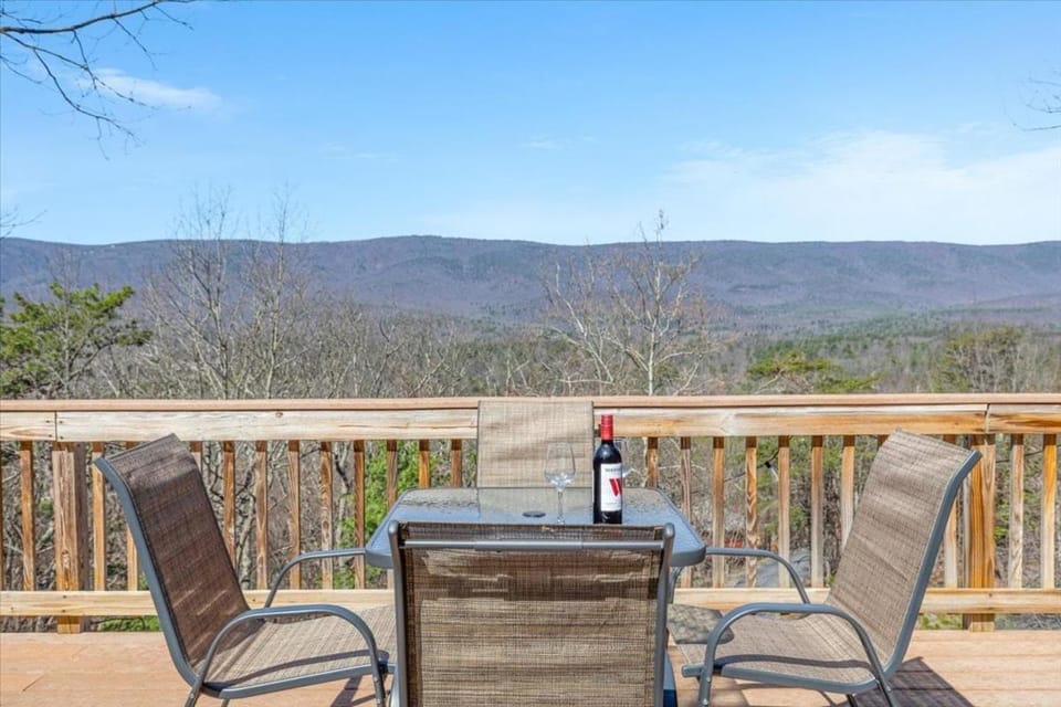 Bryce MTN Views - Hot Tub - Theater - Games - Sleeps 14 Chalet in Basye