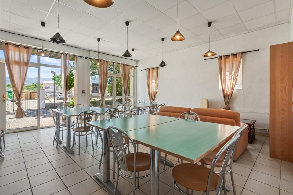 La Maison des Lacs pour groupe House in French Riviera