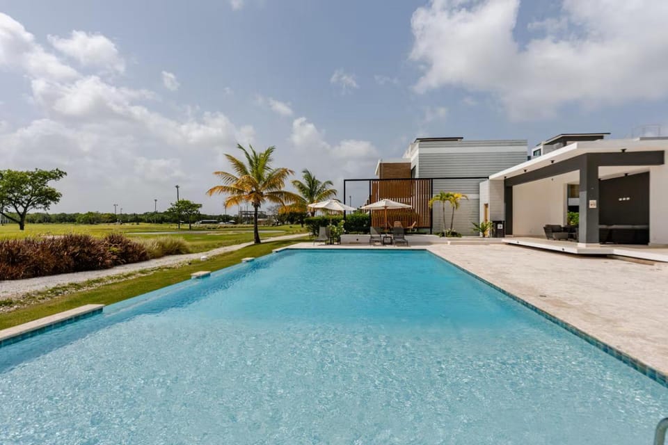 Garden, Garden view, Pool view