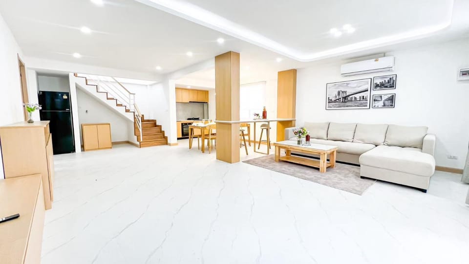 Pattaya Tropical Pool Villa Villa in Pattaya City