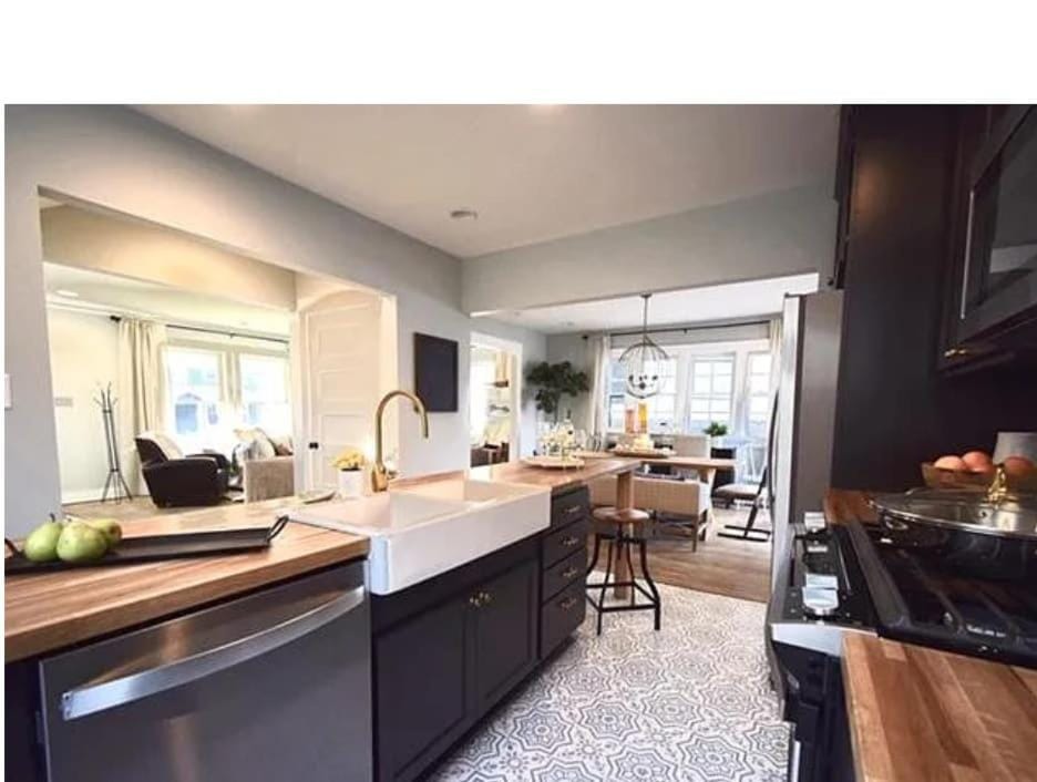 3-Bed Home with 2 and a half baths in Indy House in Indianapolis
