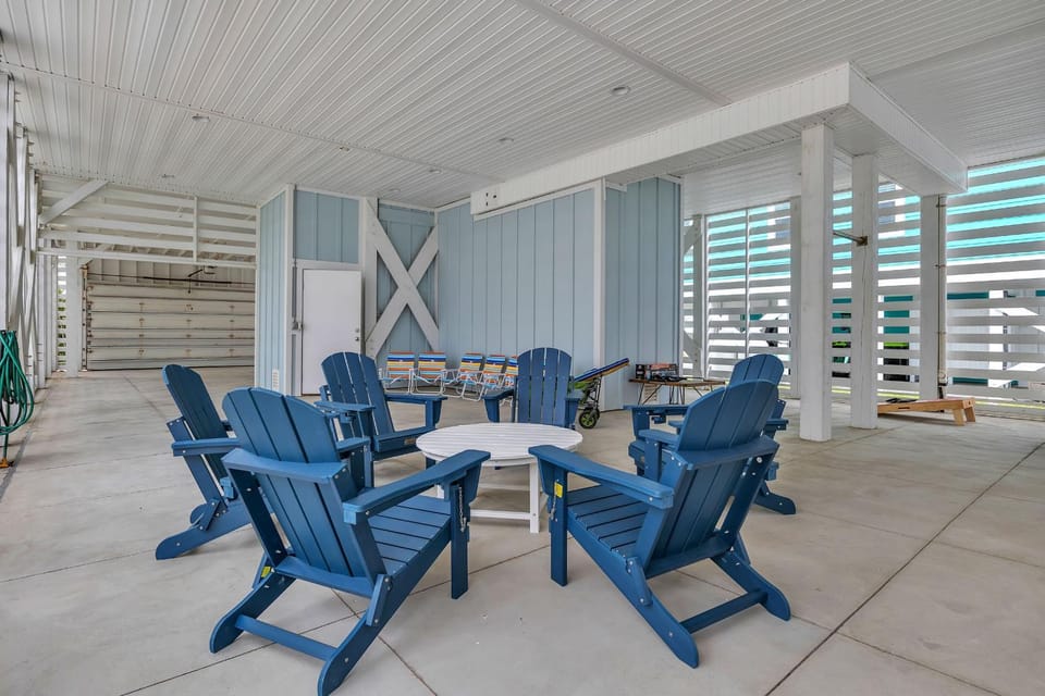 Tide & Seek by Oak Island Accommodations House in Oak Island