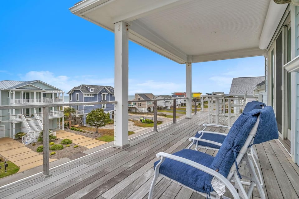 Tide & Seek by Oak Island Accommodations House in Oak Island
