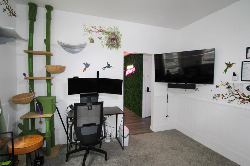 The Wilderness | Near CP & SF | W/D| Pet OK Apartment in Sandusky