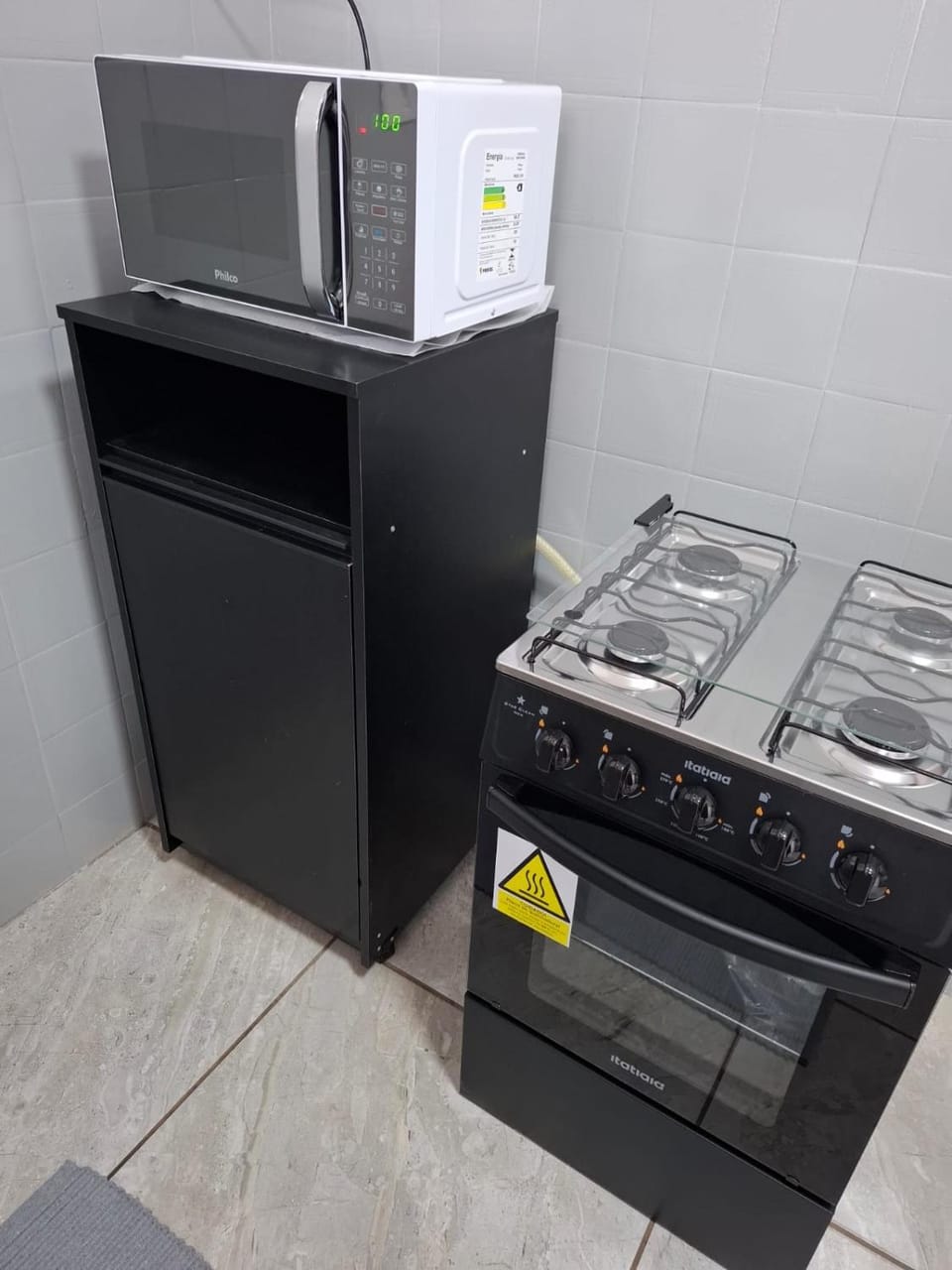 microwave, stove