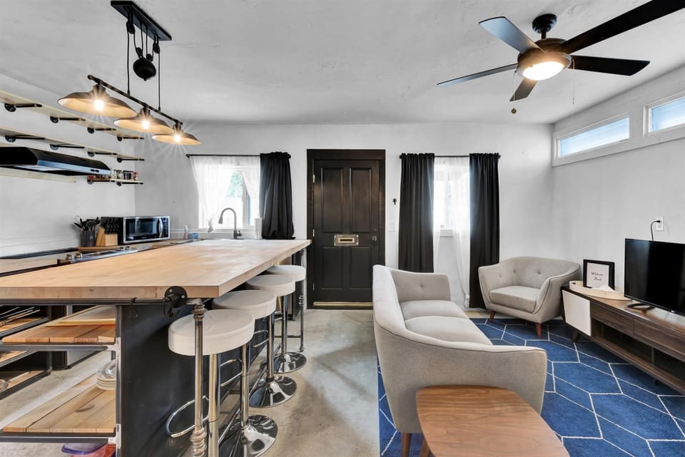 Urban Alcove Studio Near BSU House in Boise
