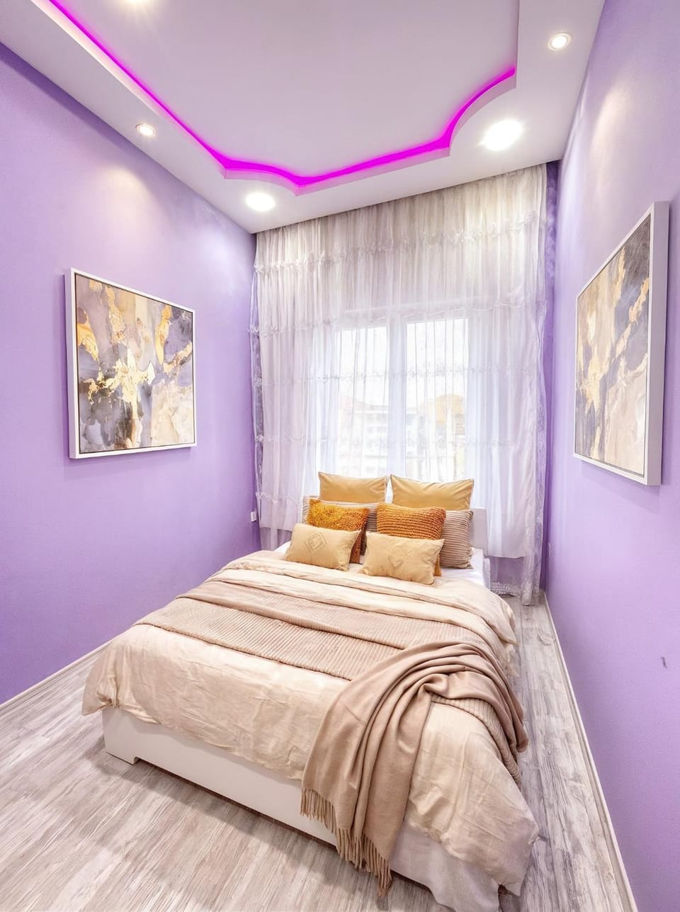 Elizabeth Queen Residency - Central 5 rooms, Garage Apartment in Budapest