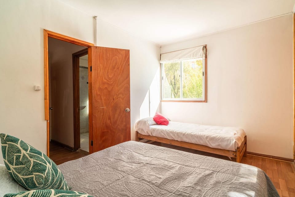 Hostal Casona del Agua 2 personas Cama matrimonial Tinajas Cajon del Maipo Hostel in San Jose de Maipo