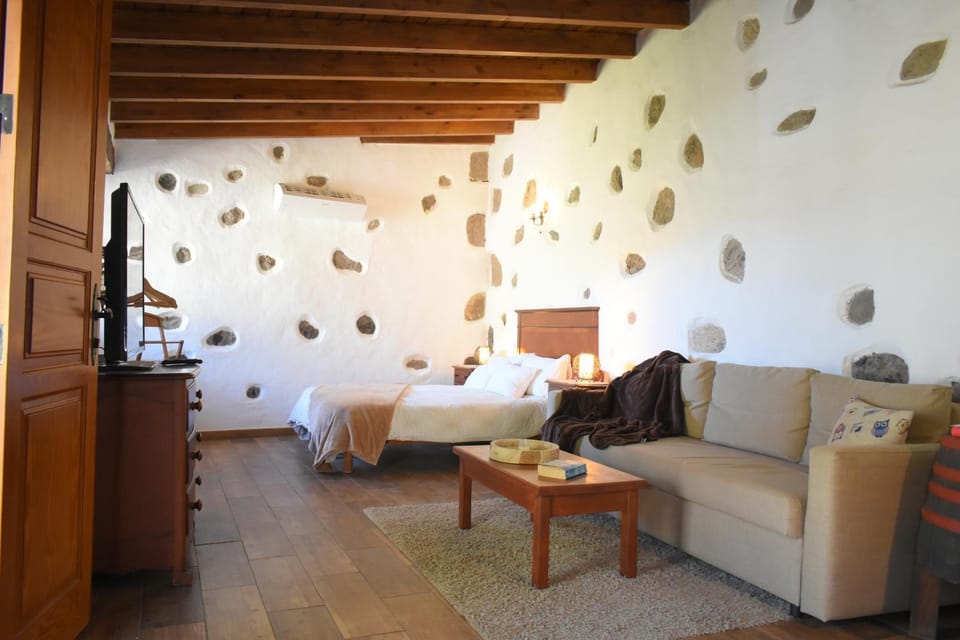 Finca Mariola - Alpendre Country House in Comarca Sur