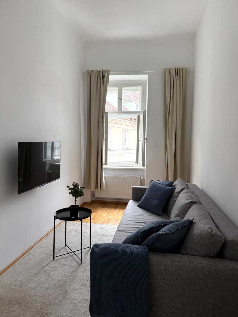 Stylish apartment located in the heart of downtown Apartment in Graz