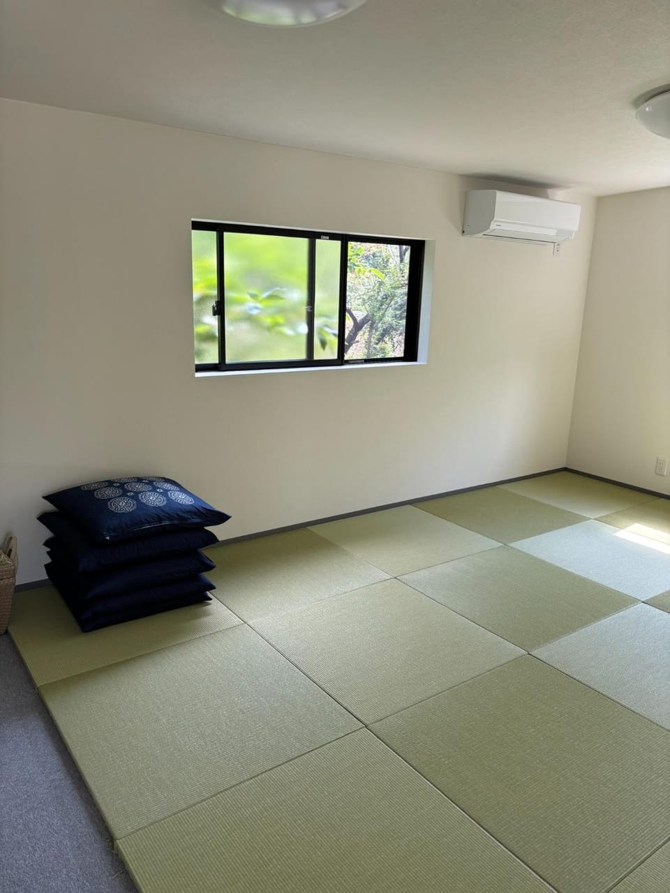Awaji Island, Ayuya Group, Waterfall Terrace - Vacation STAY 43253v Campground/ 
RV Resort in Hyogo Prefecture