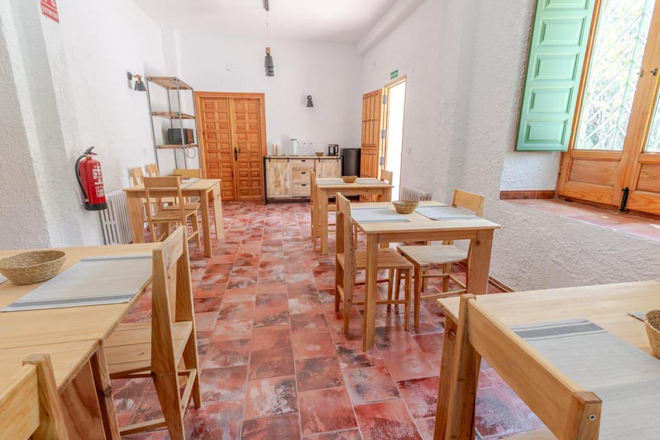 Dining area, Internal: Not applicable to any particular room