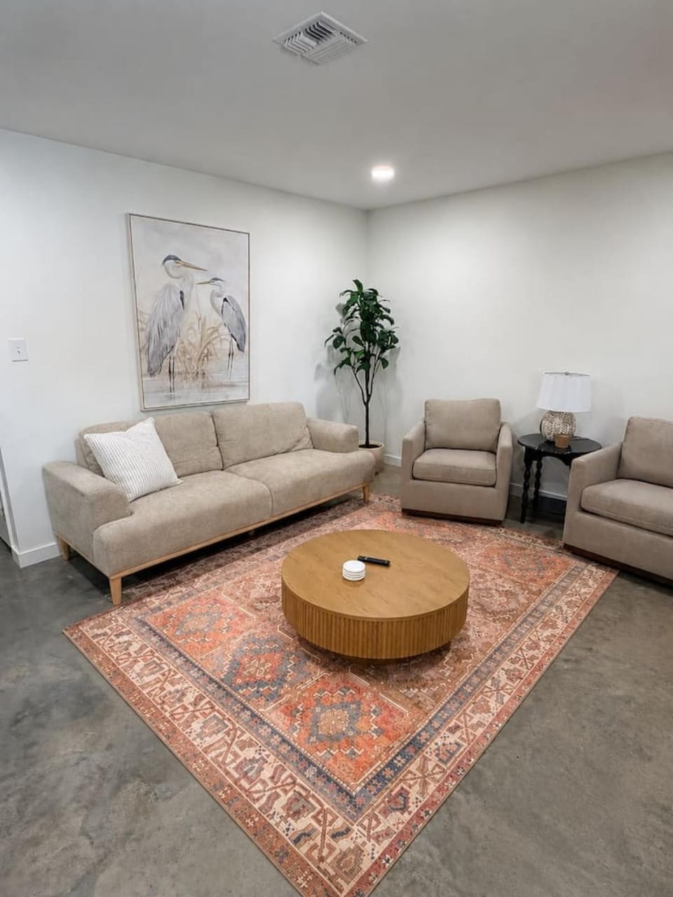 Living room, Seating area