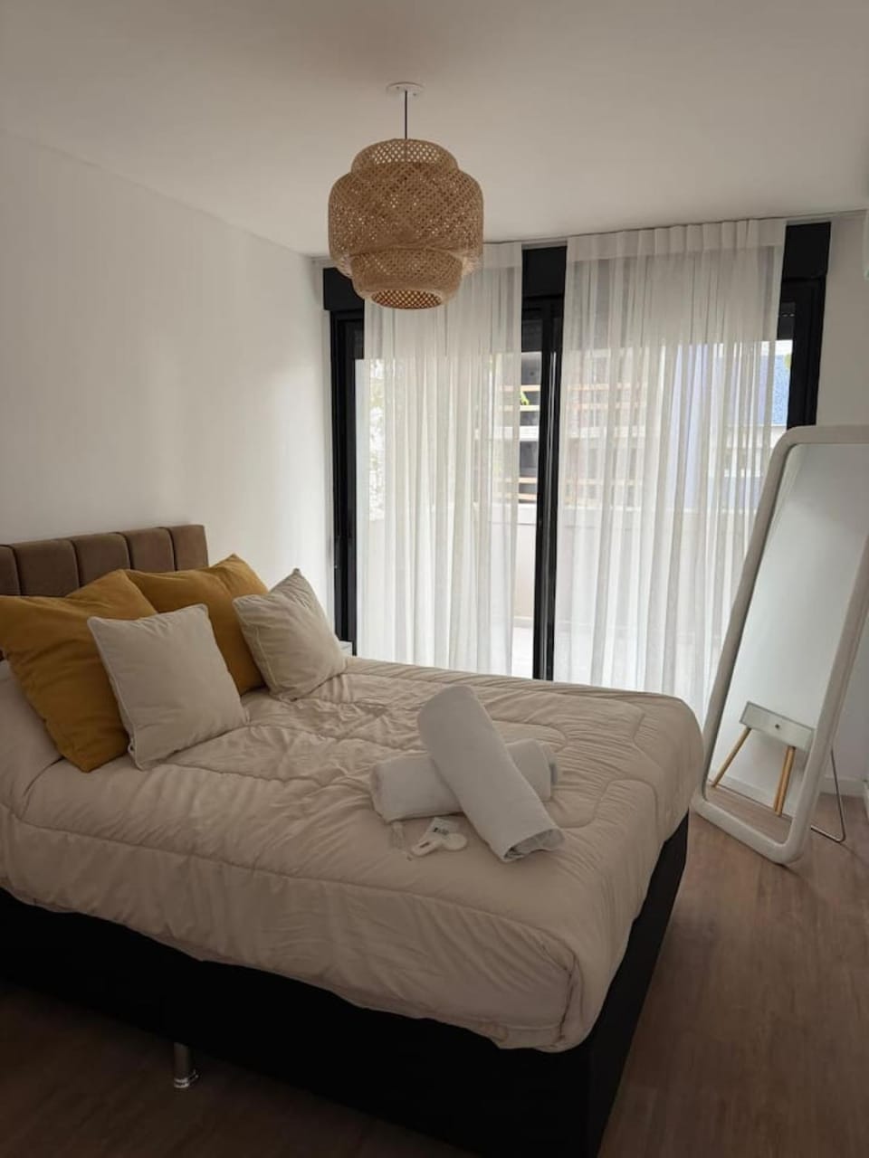 Luminoso apartamento con balcon y garage Apartment in Montevideo Department, Uruguay