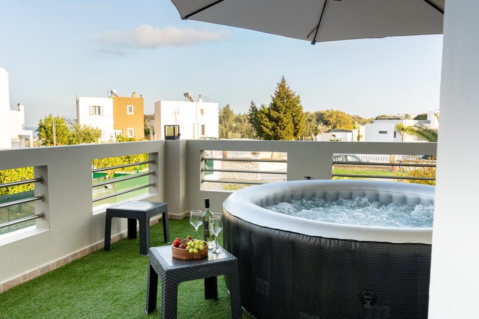 Patio, Day, Hot Tub, View (from property/room)