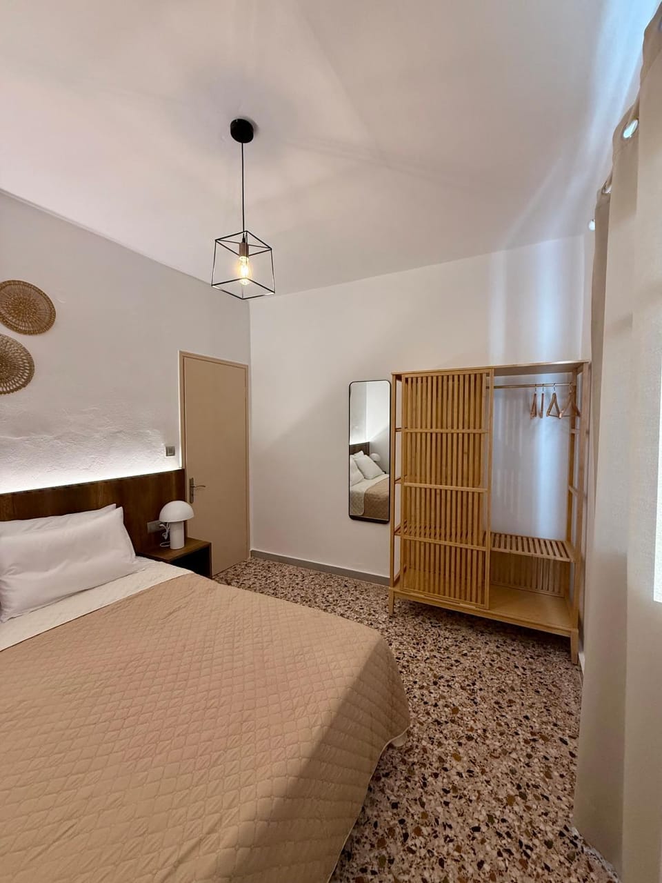 Bed, Photo of the whole room, Bedroom, wardrobe