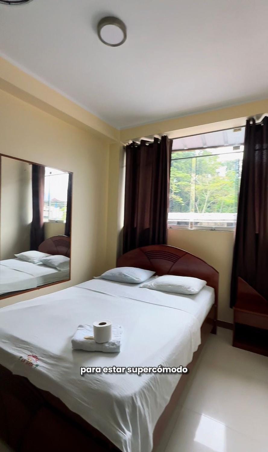 Hostal La Gata Bed and Breakfast in Peru