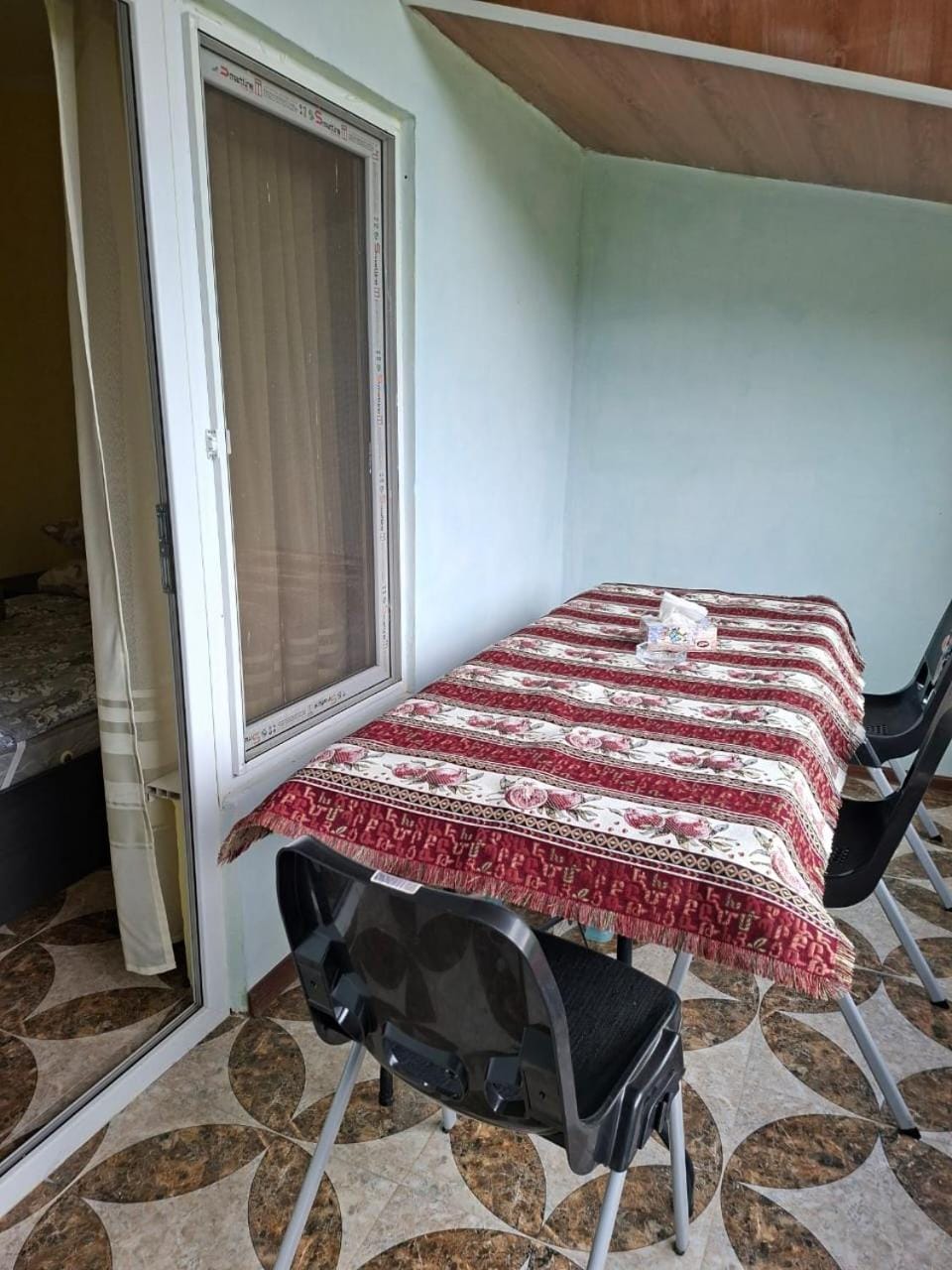Адами Драхт Bed and Breakfast in Armenia