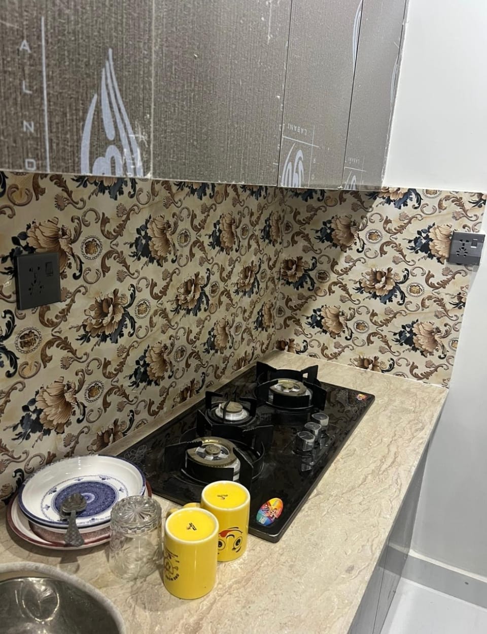 Innova Residencia Apartment in Lahore
