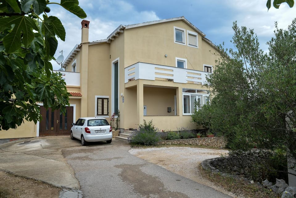 Blagdan Holiday Apartment in Šibenik-Knin County, Croatia