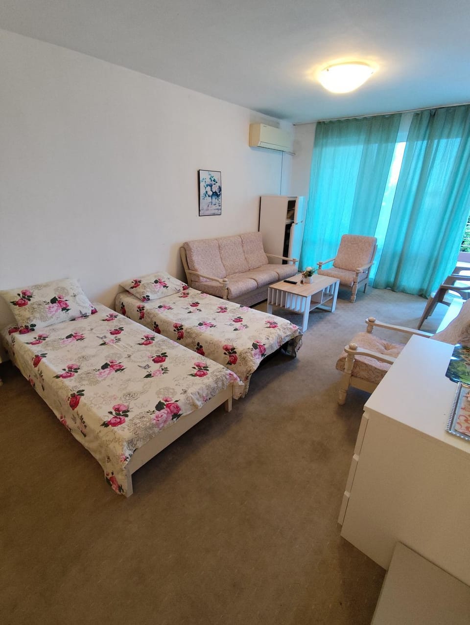 Cozy room with free parking Bed and Breakfast in Varna