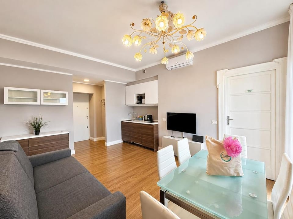 Two Bedroom Apartment with Views in Porta Venezia Apartment in Milan