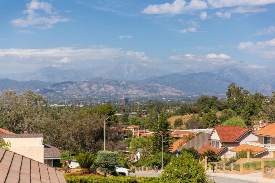 Whole 4BR House with Gazebo, Sleeps 8, Pet OK House in West Covina