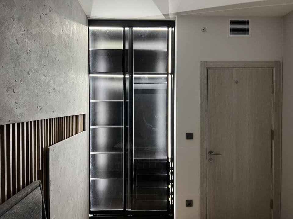 wardrobe