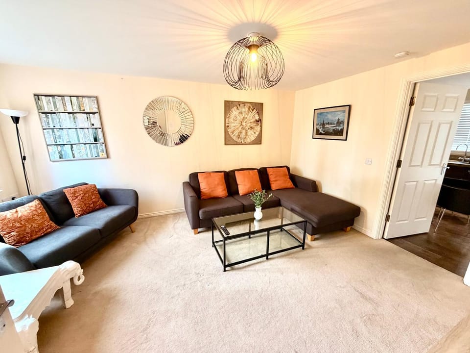 Living room, Seating area