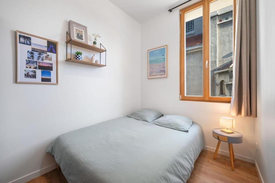 Charming 2 rooms, sleeps 4 Nice center Apartment in Nice