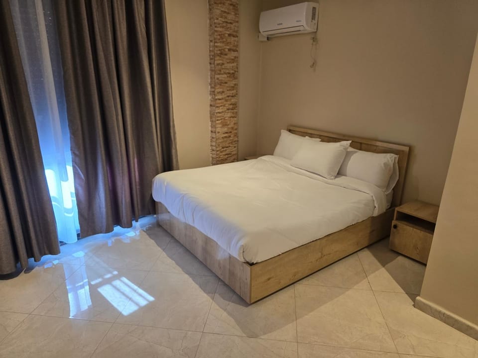 Hotel Al Abraj Hotel in Oran