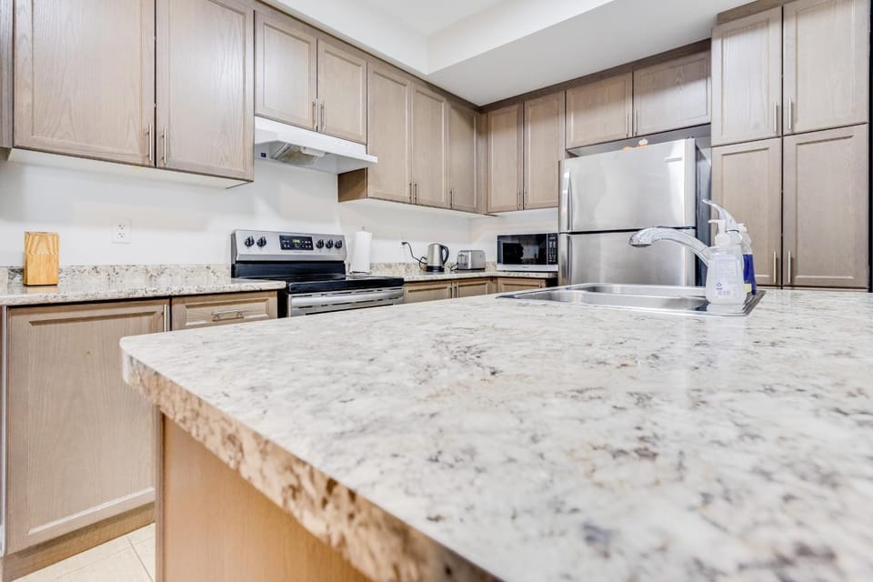 spacious 3 bedroom space House in Markham