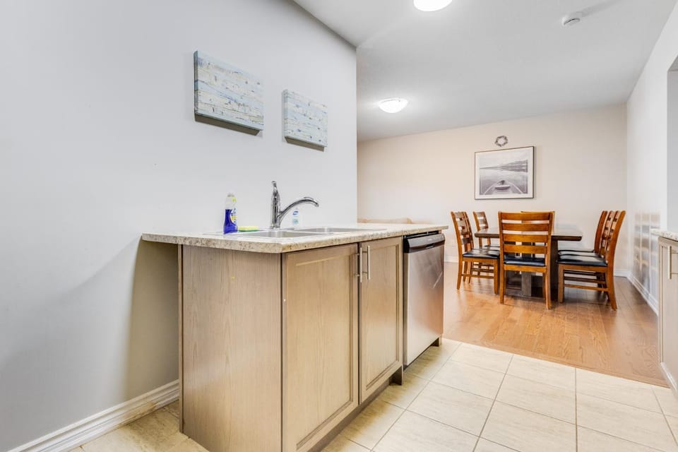 spacious 3 bedroom space House in Markham