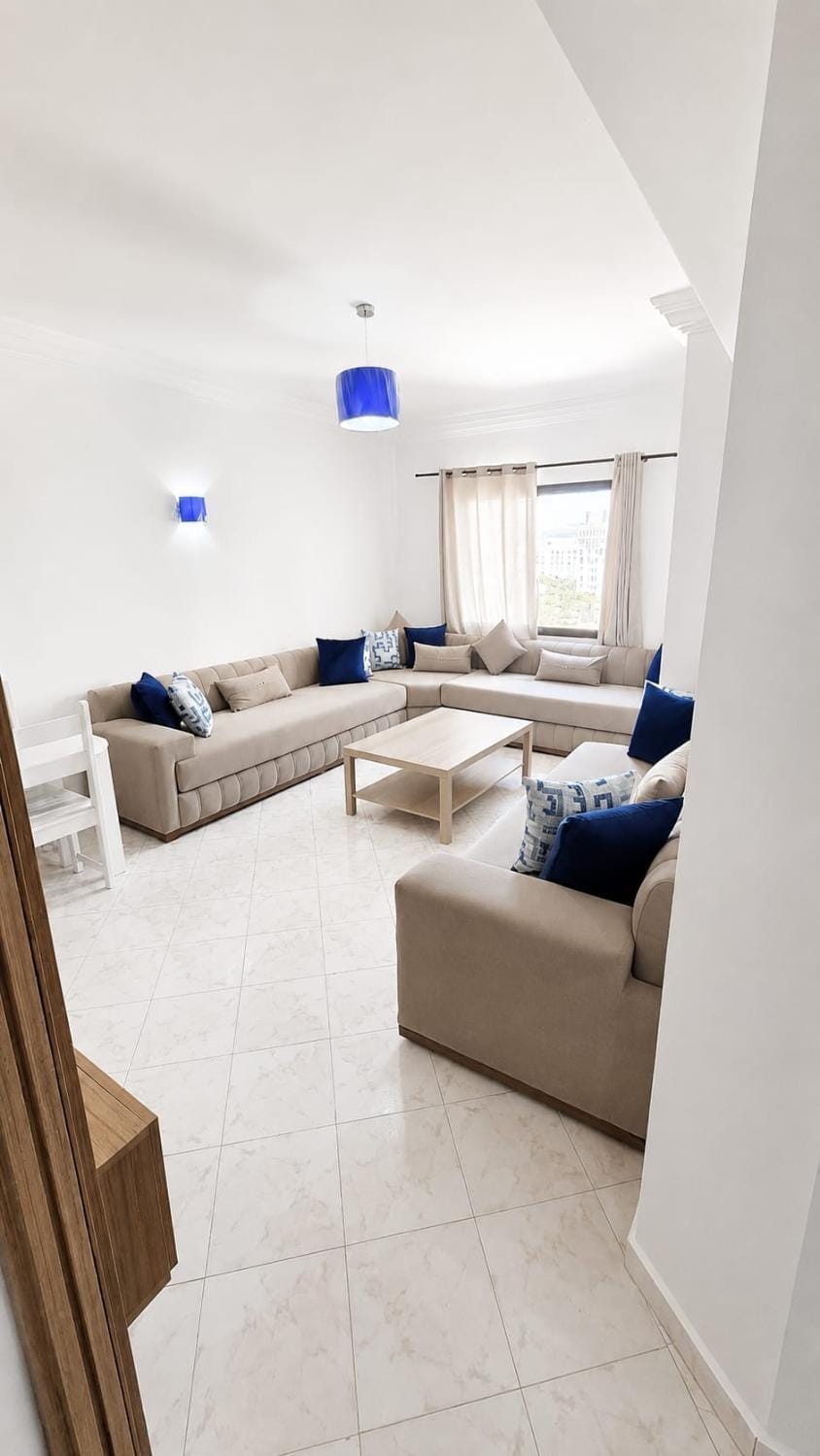 Modern apartment with ocean views in Malabata Apartment in Tangier