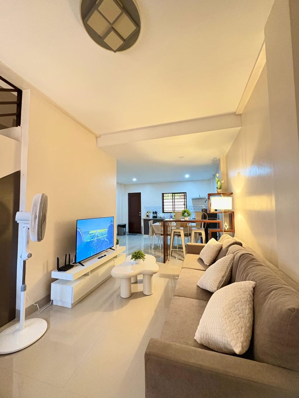 Communal lounge/ TV room, TV and multimedia, Living room