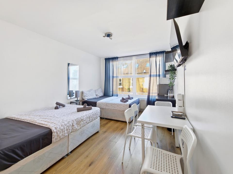 Cozy Rooms in Wimbledon near Colliers Wood Vacation rental in London