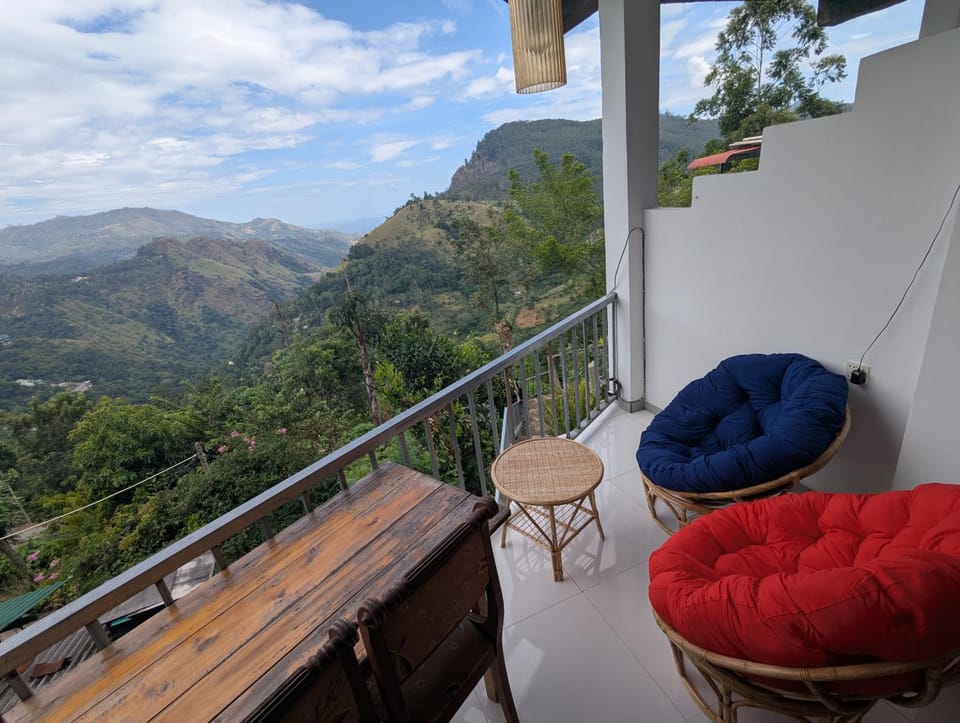 Natural landscape, View (from property/room), Balcony/Terrace, Living room, Mountain view