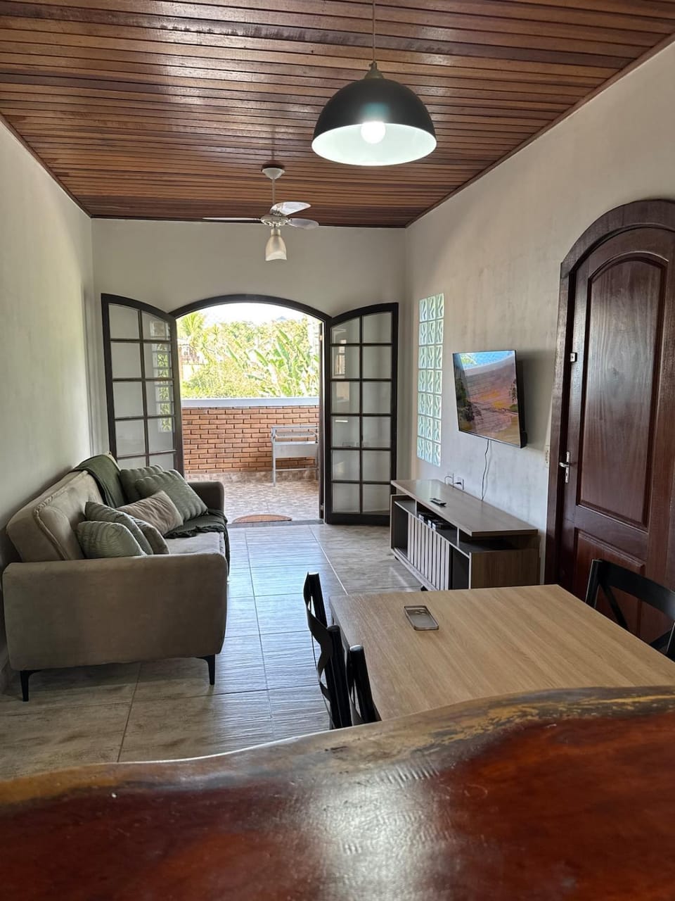 Cecí's Retreat 12 minutes from the beach family-friendly House in Ubatuba