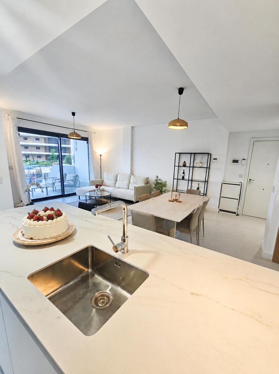 Living room, Dining area
