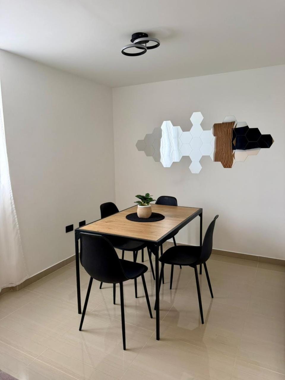 Apartamento Moderno a 5 min de Ukumarí Piscina y Parqueadero Apartment in Risaralda