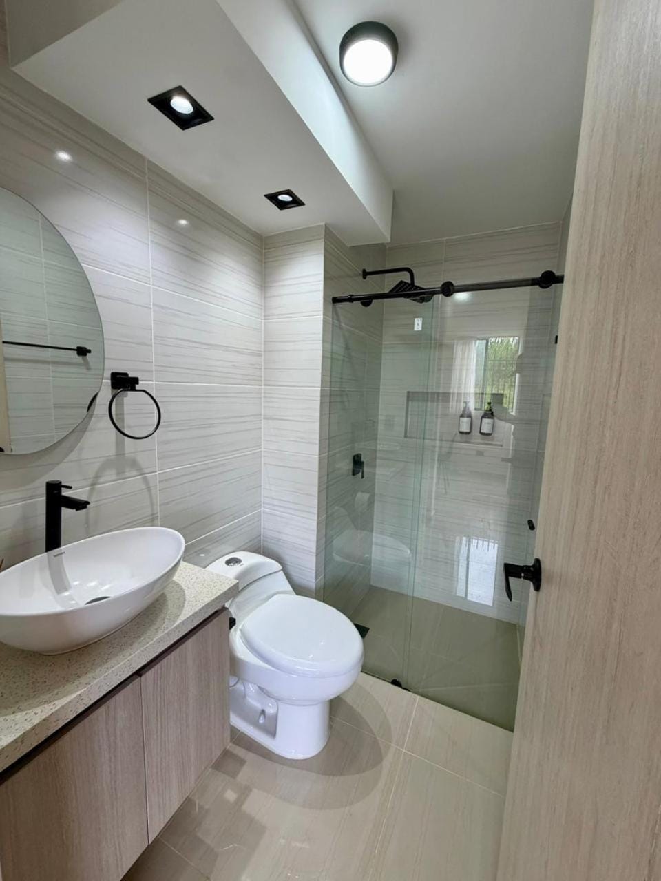 Apartamento Moderno a 5 min de Ukumarí Piscina y Parqueadero Apartment in Risaralda