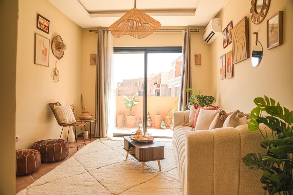Beldi Chic and Secret Oasis with Pool and Terrace Gueliz Apartment in Marrakesh