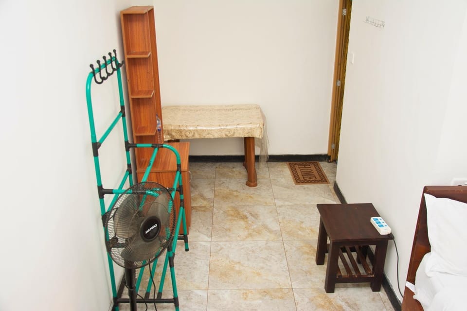Seating area, Bedroom