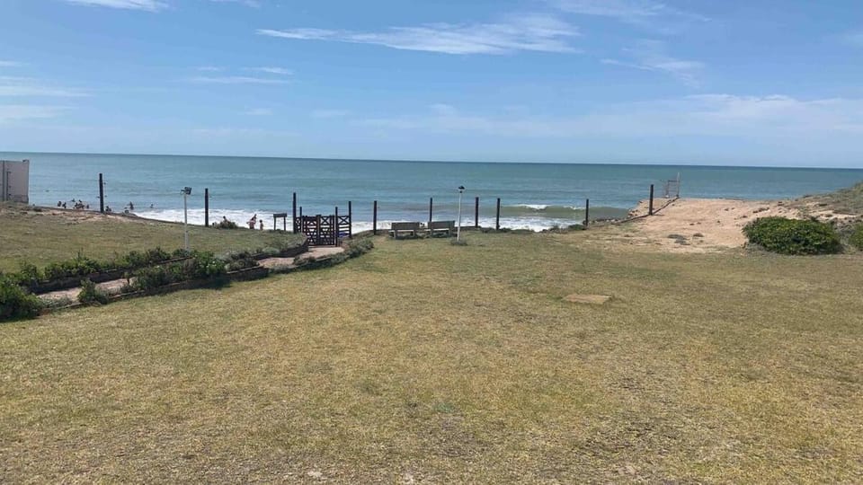 Amazing Bungalow with ocen view Apartment in Santa Clara del Mar