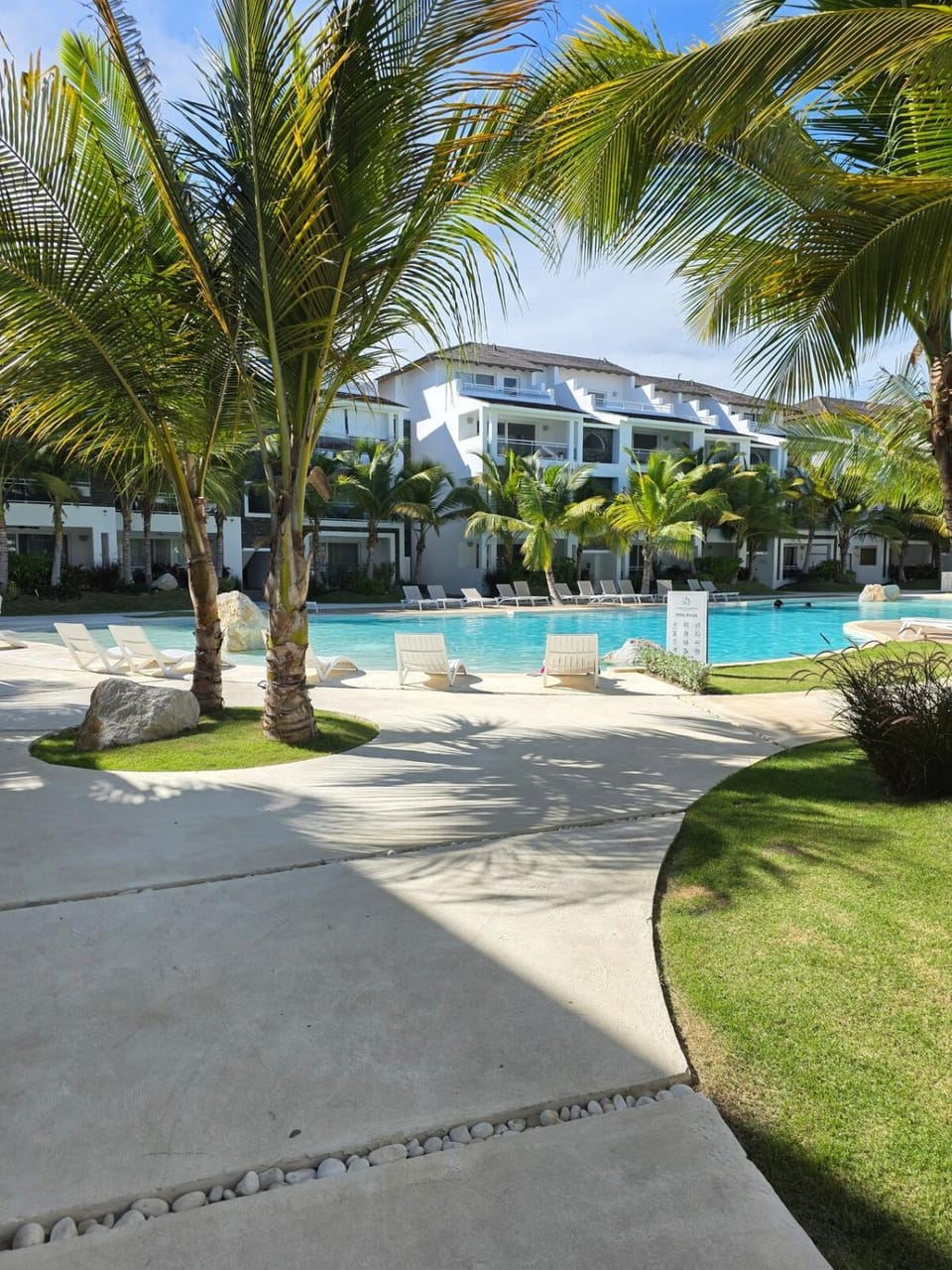 Luxury and cozy penthouse l 2BR l Estrella Garden Apartment in Dominicus