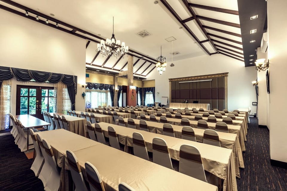 Meeting/conference room