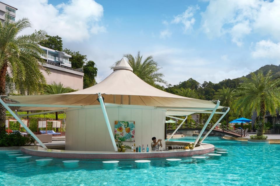Lounge or bar, Pool view, Swimming pool