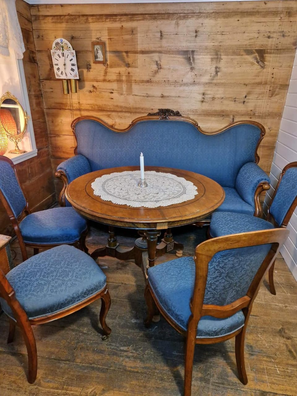 Seating area