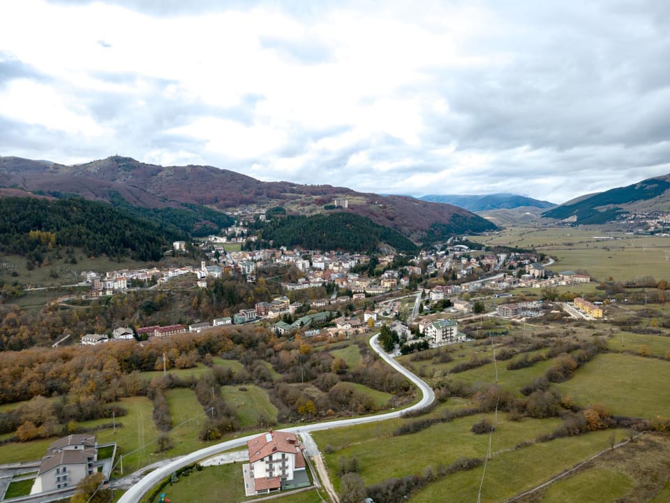 Natural landscape, City view