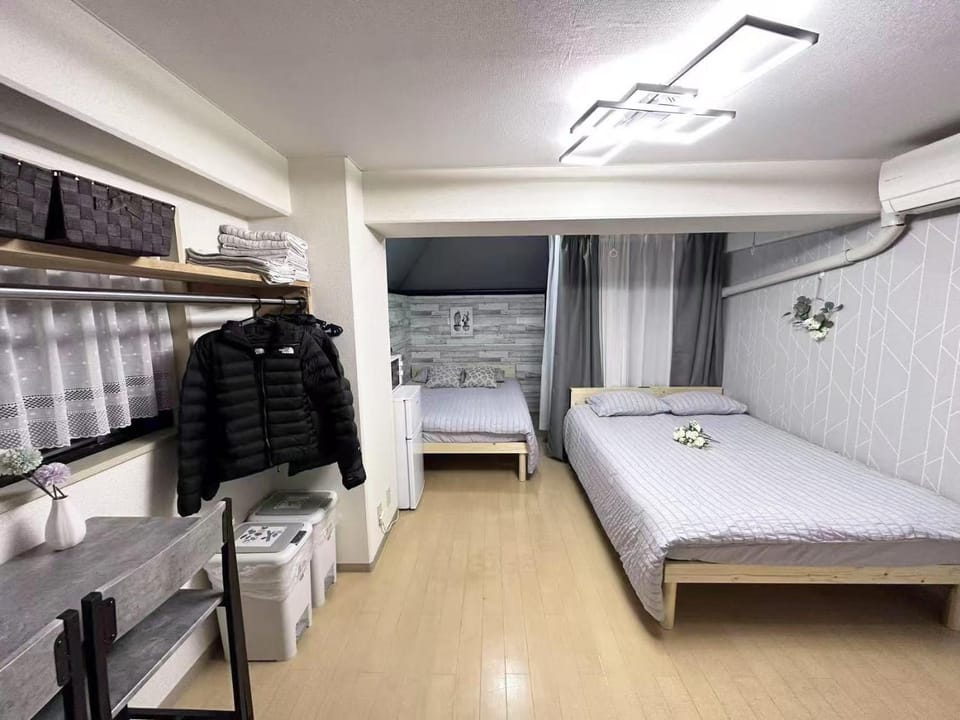 c涉谷区域 乘电车4分钟到达新宿 巴士直达涉谷步行到西新宿五丁目8分钟 max4 Apartment in Shibuya